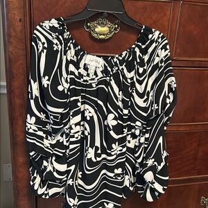 Joseph Ribkoff Black and White Relaxed Graphic Blouse